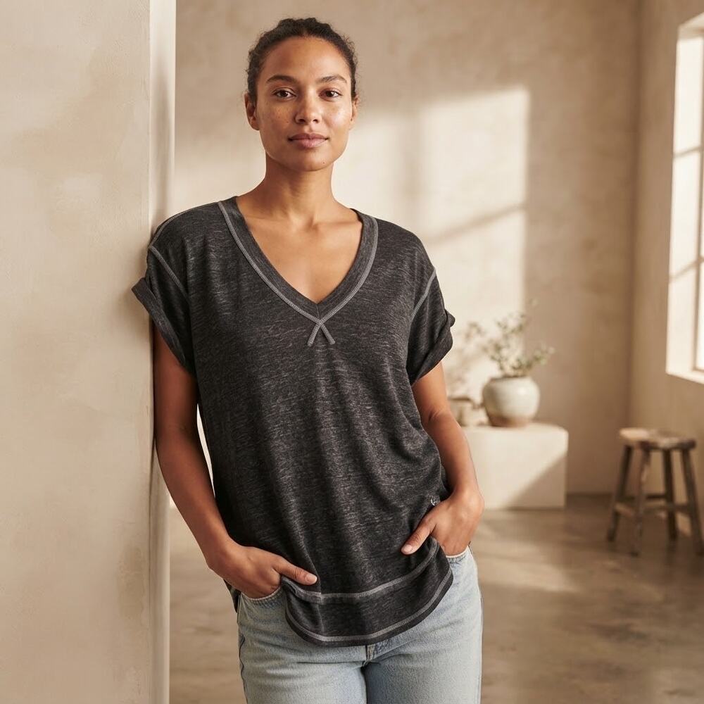 Free People movement burnout V-neck t-shirt oversized lightweight boho small